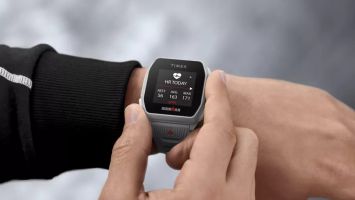Timex представил смарт-часы Ironman R300