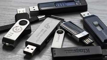 Топ лучших USB флешек по производительности, качеству и скорости